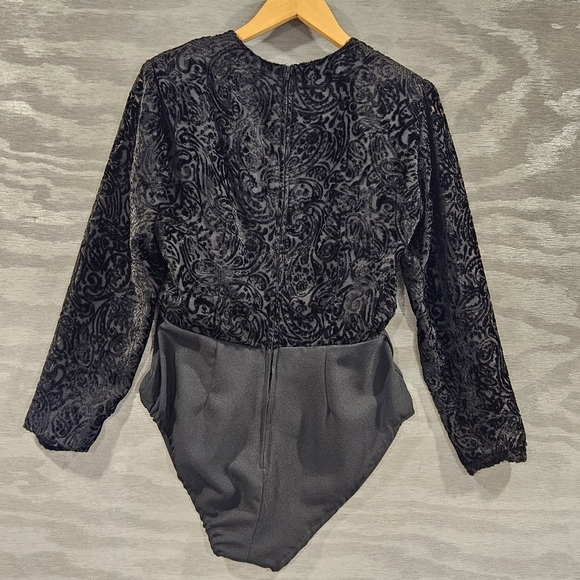 Dorothy Samuel SZ 6 Dark Romantic Black Burnout Velvet Paisley Goth Bodysuit - Picture 2 of 12